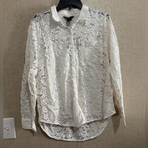 Simply Vera Vera wang women’s lace button down